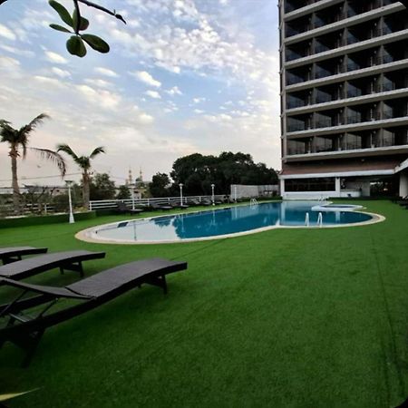 Hotel First Pacific Cirrus Pattaya Esterno foto