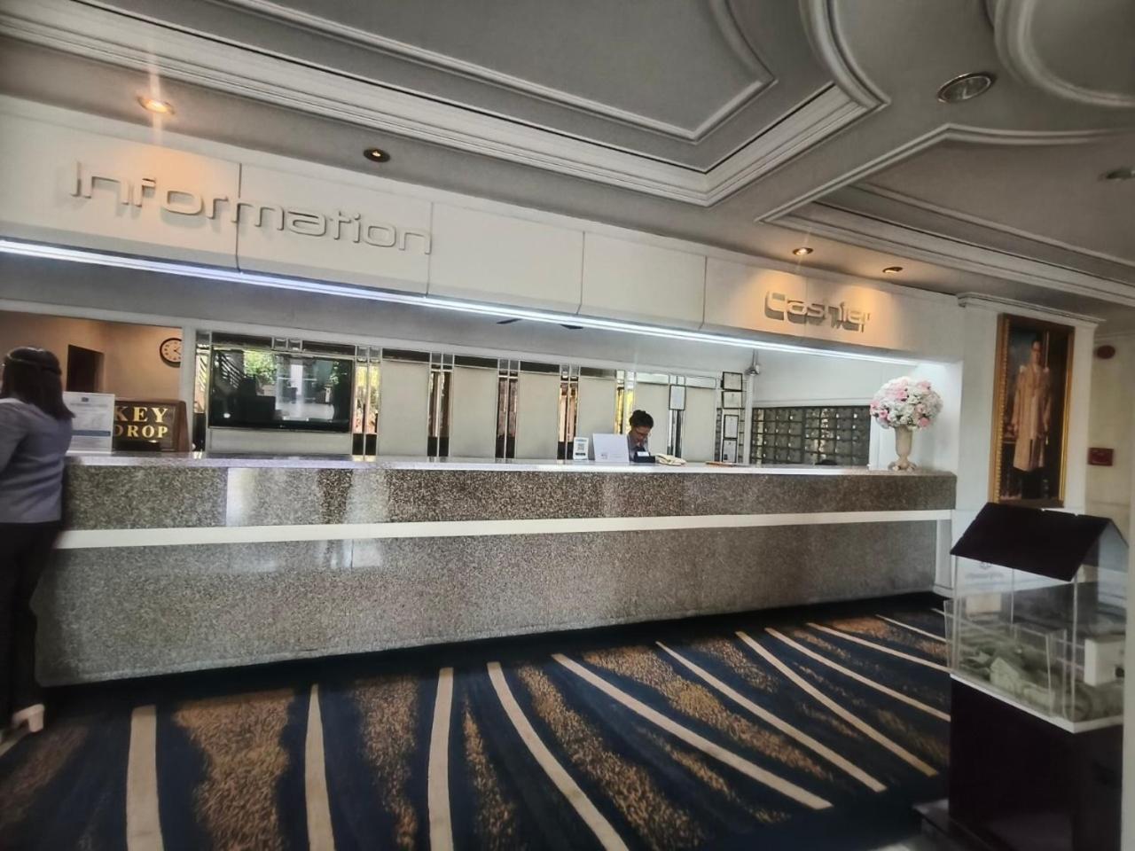 Hotel First Pacific Cirrus Pattaya Esterno foto