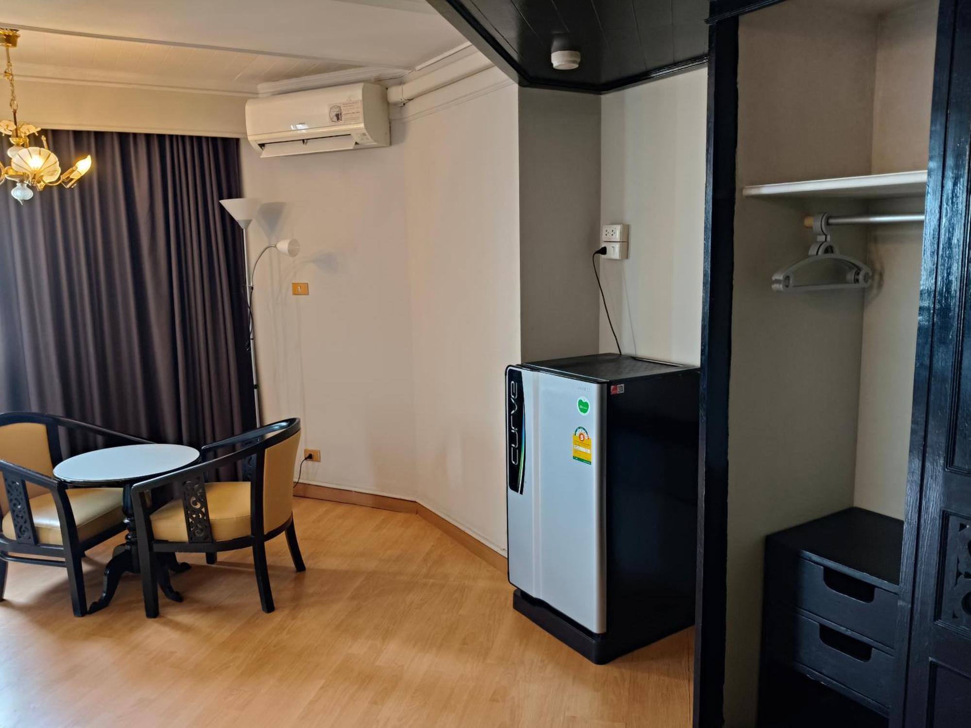 Hotel First Pacific Cirrus Pattaya Camera foto